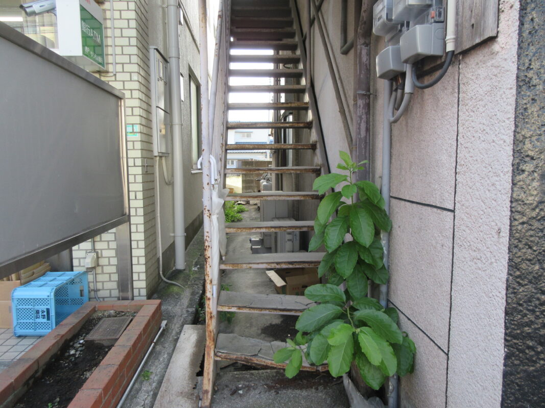 【施工例】階段の溶接と塗装